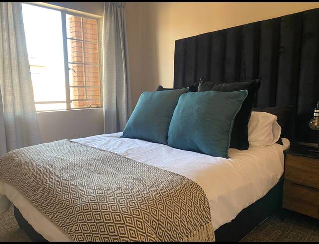 2 BEDROOM APARTMENT FOR SALE IN SAGEWOOD